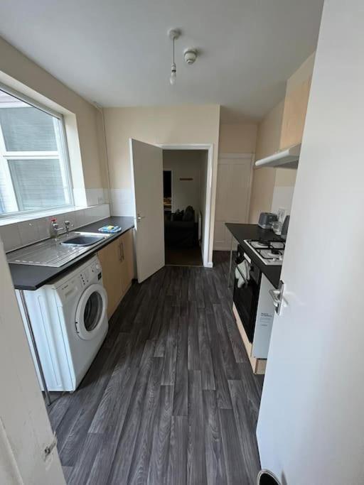 Flat 1, 67 Colwick Road Ng2 4Al Lejlighed Nottingham Eksteriør billede