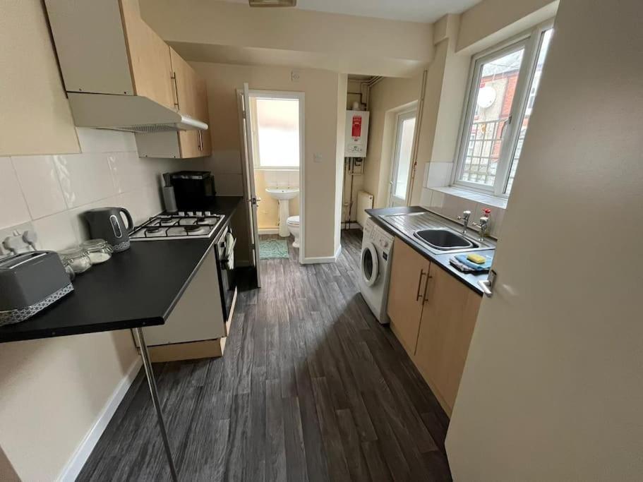 Flat 1, 67 Colwick Road Ng2 4Al Lejlighed Nottingham Eksteriør billede