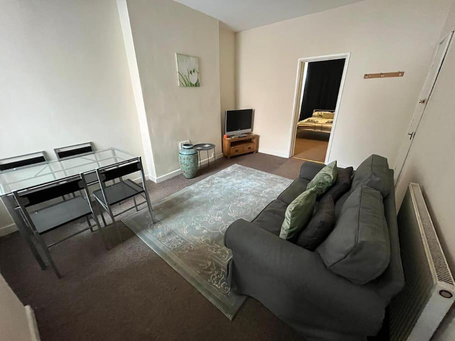 Flat 1, 67 Colwick Road Ng2 4Al Lejlighed Nottingham Eksteriør billede